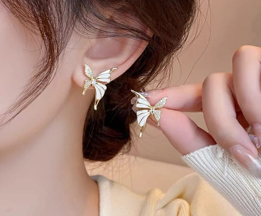 Luxury Niche Elegant Dual Tone Zircon Butterfly Stud Earrings For Women Fashion | Luxury Look Artificial Earrings | Women Earrings (silver & Golden)
